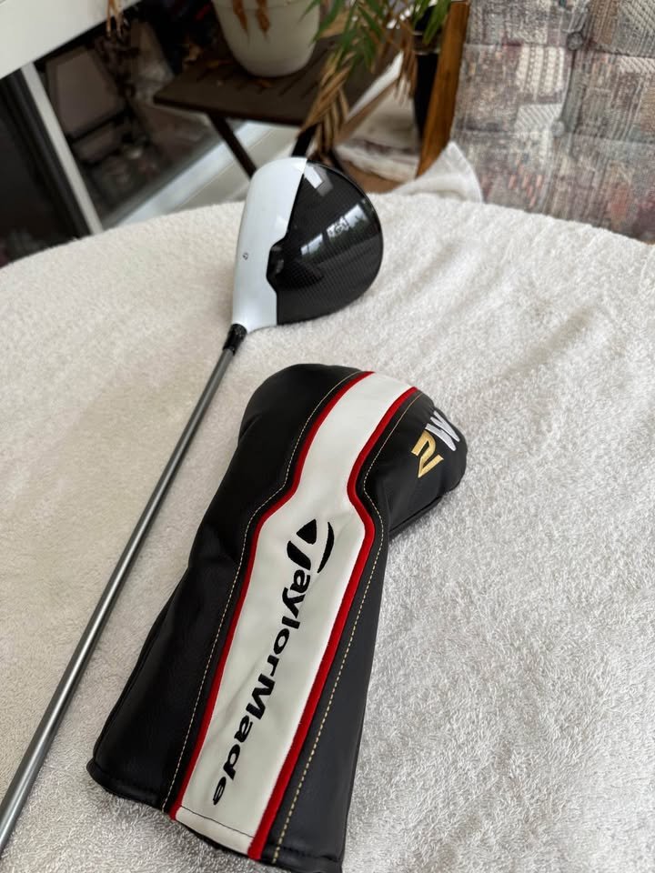 Pre-Owned Taylormade M2 Driver - Image 7