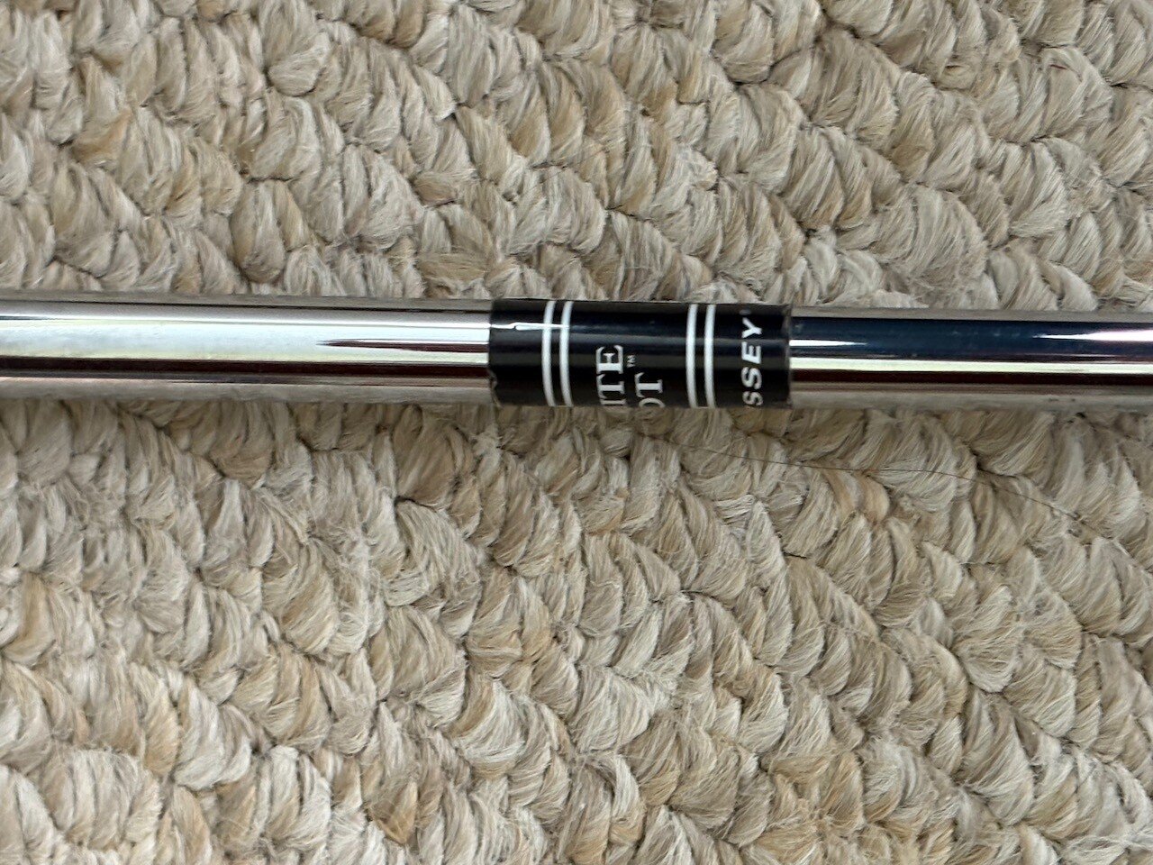 Preowned Odyssey White Hot #2 33" Putter Mens RH Right Handed - Image 7