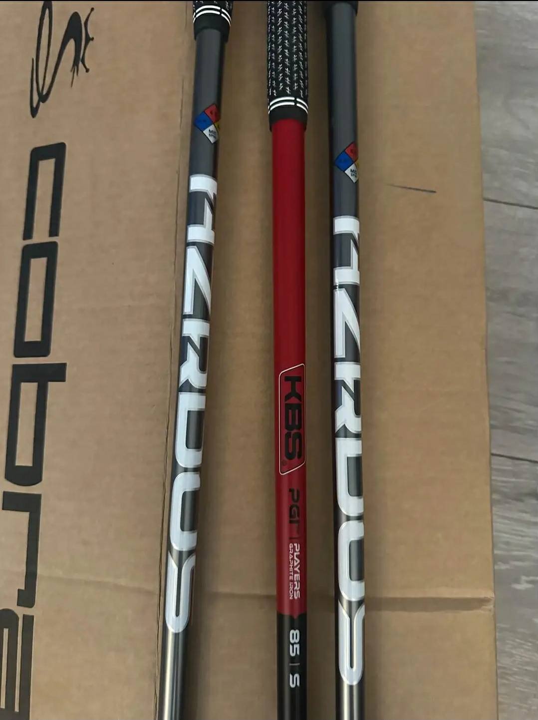 Cobra Dark Speed Driver, 3 Wood & 4 Hybrid - Image 3