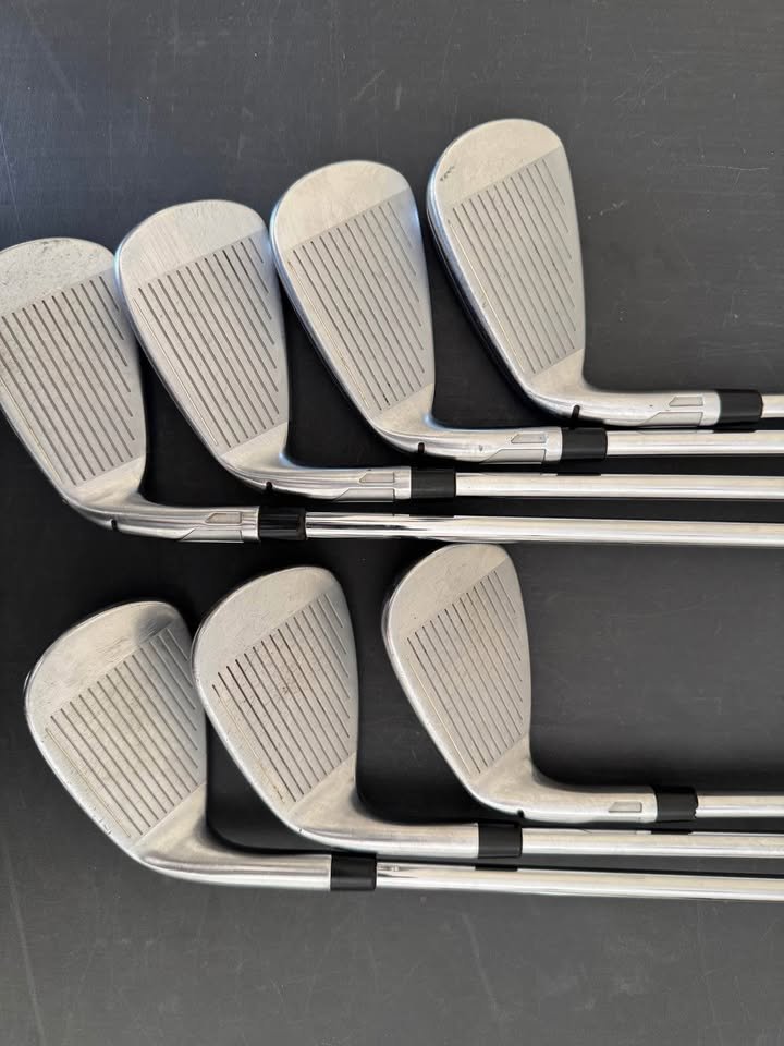 Pre-owned Taylormade QI Golf irons 4-PW Stiff Shafts - Image 8