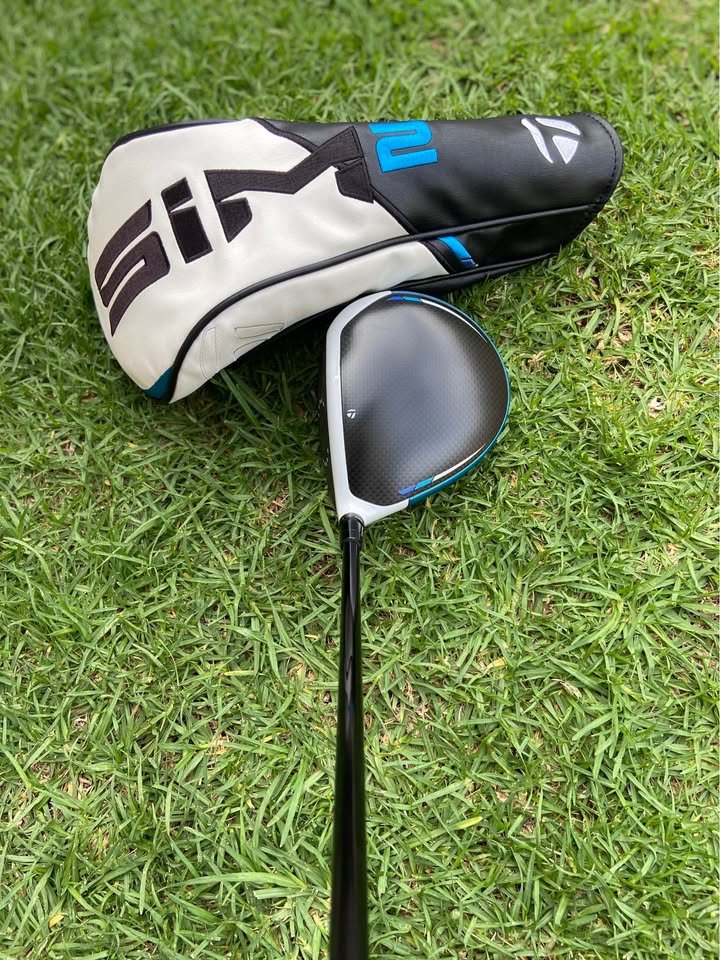 Pre-Owned TaylorMade SIM2 Max 10.5° Driver – Stiff Shaft - Image 3