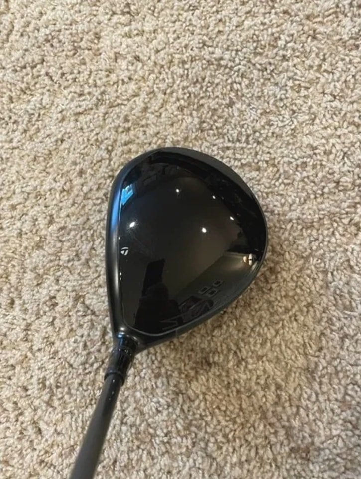 Pre-owned Taylormade Stealth 2 plus 10.5 degree driver Diamana stiff shaft - Image 5