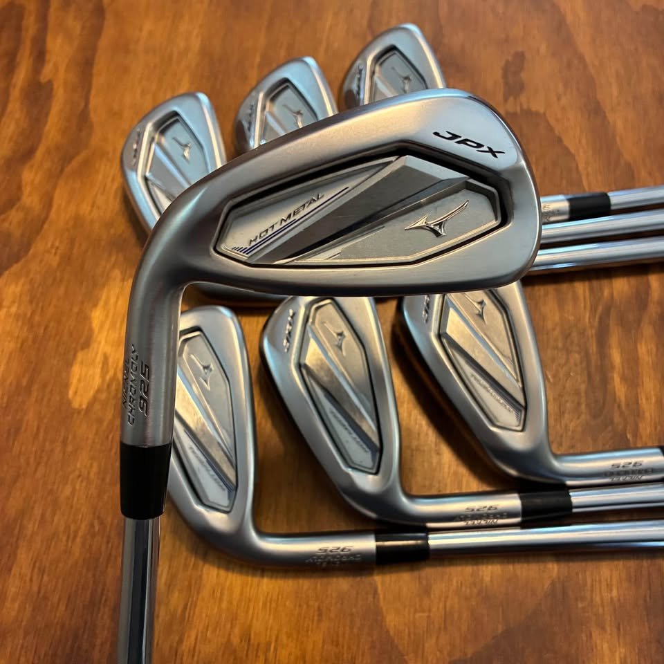 LH Mizuno JPX 925 Hot Metal Iron Set 5-GW Stiff Steel Dynamic Gold Shaft