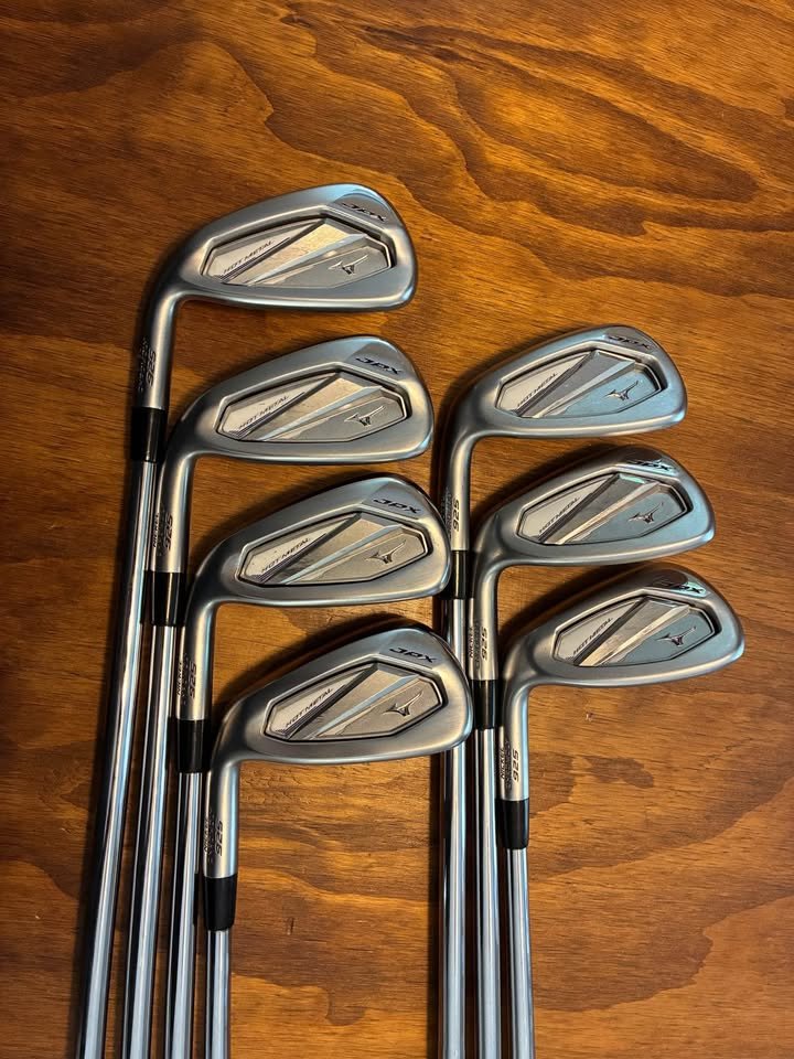 LH Mizuno JPX 925 Hot Metal Iron Set 5-GW Stiff Steel Dynamic Gold Shaft - Image 2