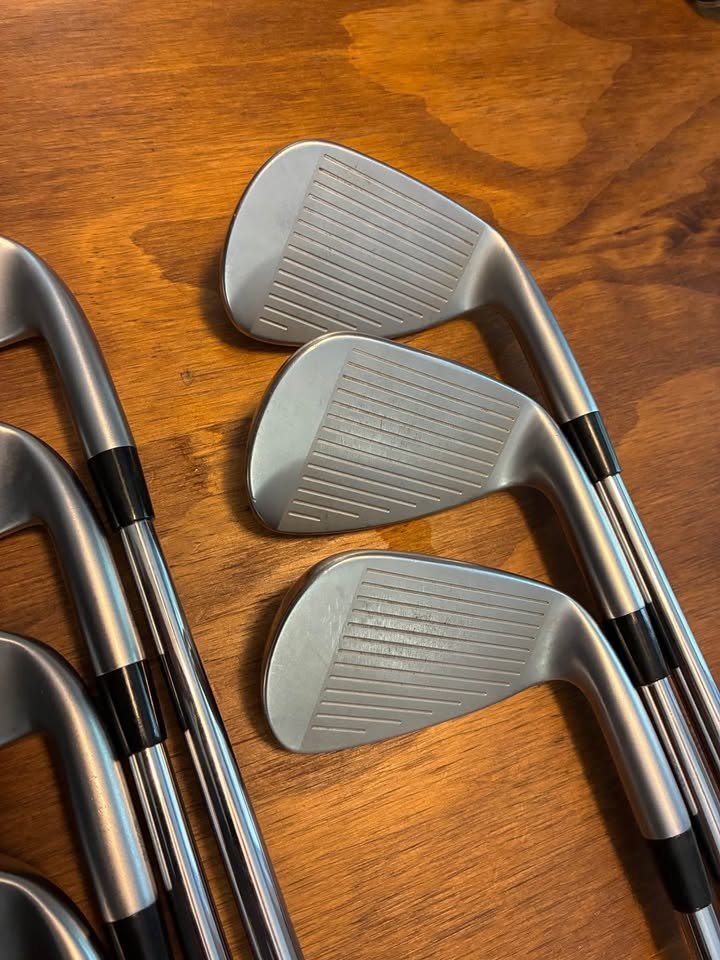LH Mizuno JPX 925 Hot Metal Iron Set 5-GW Stiff Steel Dynamic Gold Shaft - Image 3