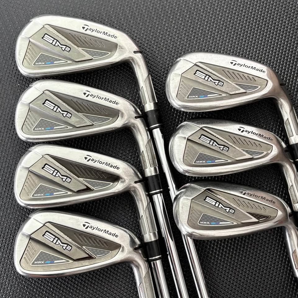 Pre-owned Taylormade Sim2 Max iron set 5 - AW - Image 2